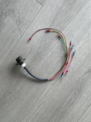 244057 Armaduras de cableado Scania Partes de motores