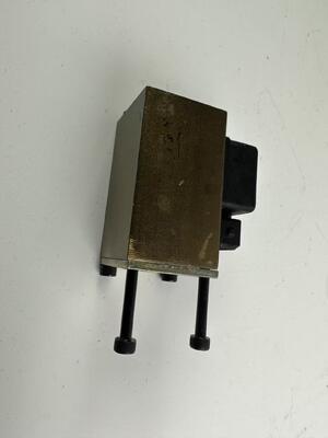 0009736081 válvula solenoide repuestos para Reach Stacker Linde