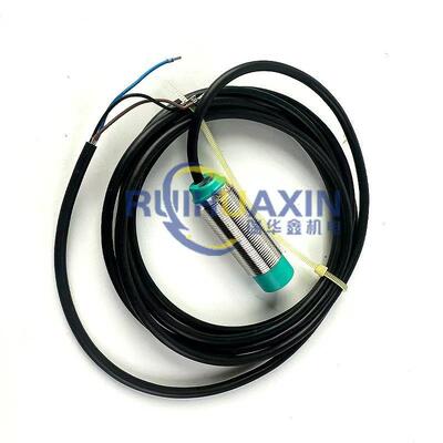 B241200000884 Sensor 	Piezas para Reach Stacker Sany