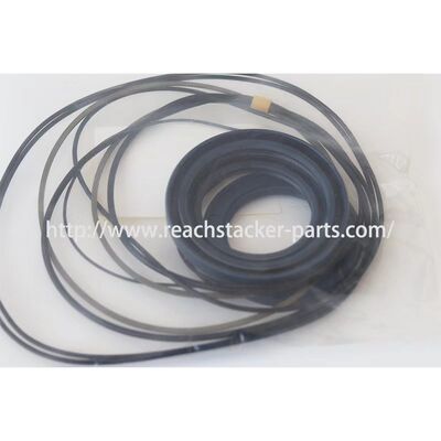 923899.0640 Kit de reparación 	Piezas de apilador Kalmar Reach